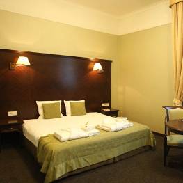 Hotel Wieliczka pokoje apartamenty restauracja konferencje wypoczynek w Polsce